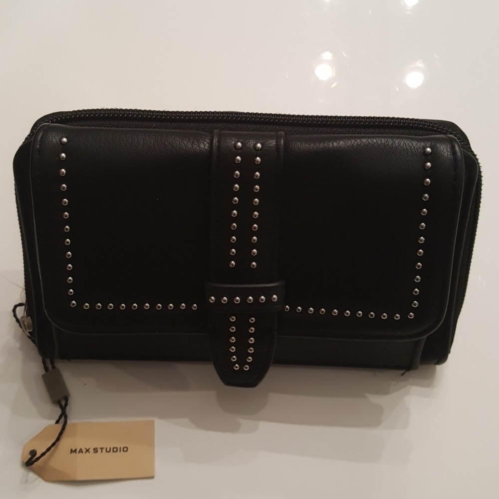 Max Studio Front Flap Zip Around Wallet/Clutch
